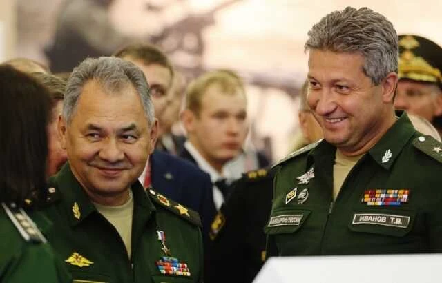 Шойгу и Иванов под угрозой ареста из-за связей с олигархом Тимченко •  Ruskompromat — весь компромат на одном сайте!
